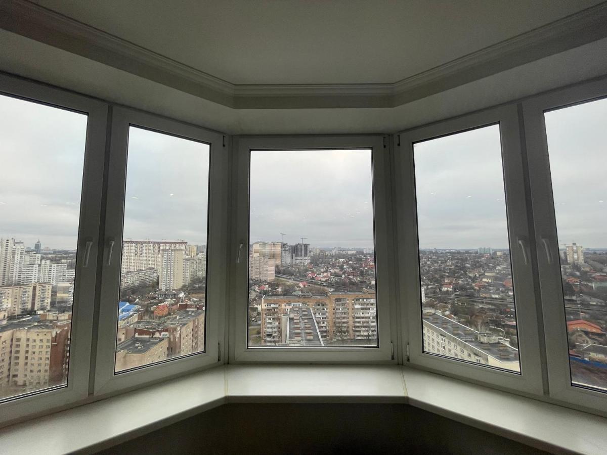 View Apartments, 22 Floor With 2 Rooms كييف المظهر الخارجي الصورة